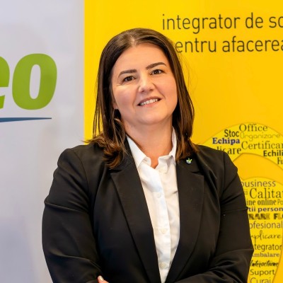 Delia Izvernari